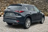 Used 2022 MAZDA CX-5 Signature image 2