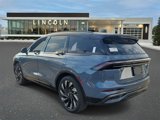 New 2025 Lincoln Nautilus Reserve image 3
