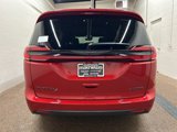 New 2025 Chrysler Pacifica Limited image 3