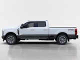 New 2025 Ford F250 4x4 Crew Cab Super Duty image 4