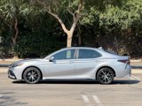 Used 2022 Toyota Camry SE image 6