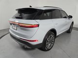 New 2025 Lincoln Corsair Reserve w/ Equipment Group 202A image 5