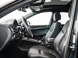 Certified 2024 Porsche Macan image 5