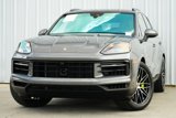 Used 2024 Porsche Cayenne S image 3