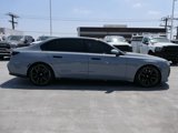 Used 2024 BMW 740i image 3
