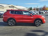 New 2025 Mitsubishi Outlander SE image 2