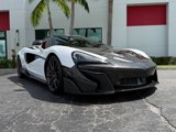 Used 2019 McLaren 570S Spider image 3