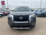 New 2025 Nissan Pathfinder SL image 2