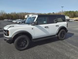 New 2025 Ford Bronco Outer Banks w/ Black Appearance Package image 3