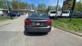 Used 2018 Ford Focus S image 4