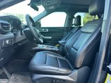 Used 2022 Ford Explorer XLT w/ Equipment Group 202A image 5