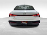 Used 2024 Hyundai Elantra SEL image 5