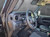 New 2025 Jeep Gladiator Mojave image 3