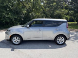 Used 2023 Kia Soul LX w/ LX Technology Package image 5