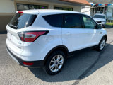 Used 2017 Ford Escape SE image 5