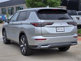 New 2025 Mitsubishi Outlander SE image 4
