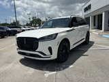 New 2025 Lincoln Aviator Reserve image 2