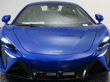 New 2025 McLaren Artura image 4