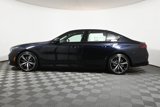 New 2026 BMW 550e xDrive w/ Executive Package image 2