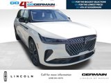 New 2025 Lincoln Nautilus Reserve image 3