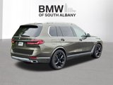 Used 2025 BMW X7 xDrive40i image 4