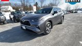 Certified 2022 Toyota Highlander XLE image 4