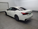 Used 2019 Nissan Altima 2.0 Edition One image 5
