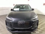 New 2025 Audi Q6 e-tron Prestige image 2