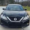 Used 2017 Nissan Altima 2.5 SL w/ Moonroof Package image 2