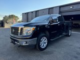 Used 2016 Nissan Titan SV image 4