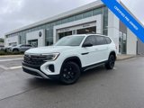 Certified 2024 Volkswagen Atlas Peak Edition SE image 1