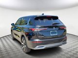 New 2025 Mitsubishi Outlander SE image 3