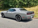 Used 2019 Dodge Challenger SXT image 5