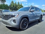 New 2025 Volkswagen Atlas SE image 2