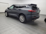 Used 2020 Buick Enclave Essence image 5
