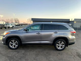 Used 2014 Toyota Highlander XLE image 5