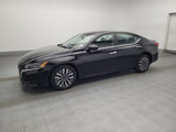 Used 2023 Nissan Altima 2.5 SV image 2