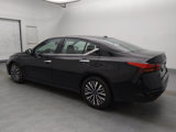 Used 2023 Nissan Altima 2.5 SV image 3