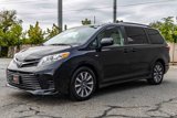 Used 2018 Toyota Sienna LE image 3