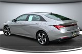 Used 2023 Hyundai Elantra Limited image 4