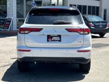 New 2025 Mitsubishi Outlander SEL image 5