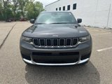 Certified 2024 Jeep Grand Cherokee L Laredo image 3