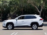 Used 2019 Toyota RAV4 XLE image 6
