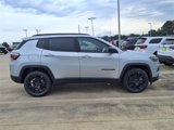 New 2025 Jeep Compass Latitude image 2