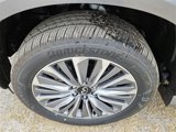 New 2025 INFINITI QX80 Sensory image 3