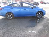 Used 2022 Nissan Versa SV image 3