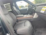 New 2025 Land Rover Range Rover SE image 3