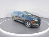 New 2026 Chrysler Pacifica Pinnacle image 2