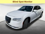 Used 2017 Chrysler 300 Limited w/ 300 Premium Group image 5