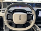 Used 2024 Lincoln Nautilus Premier image 3
